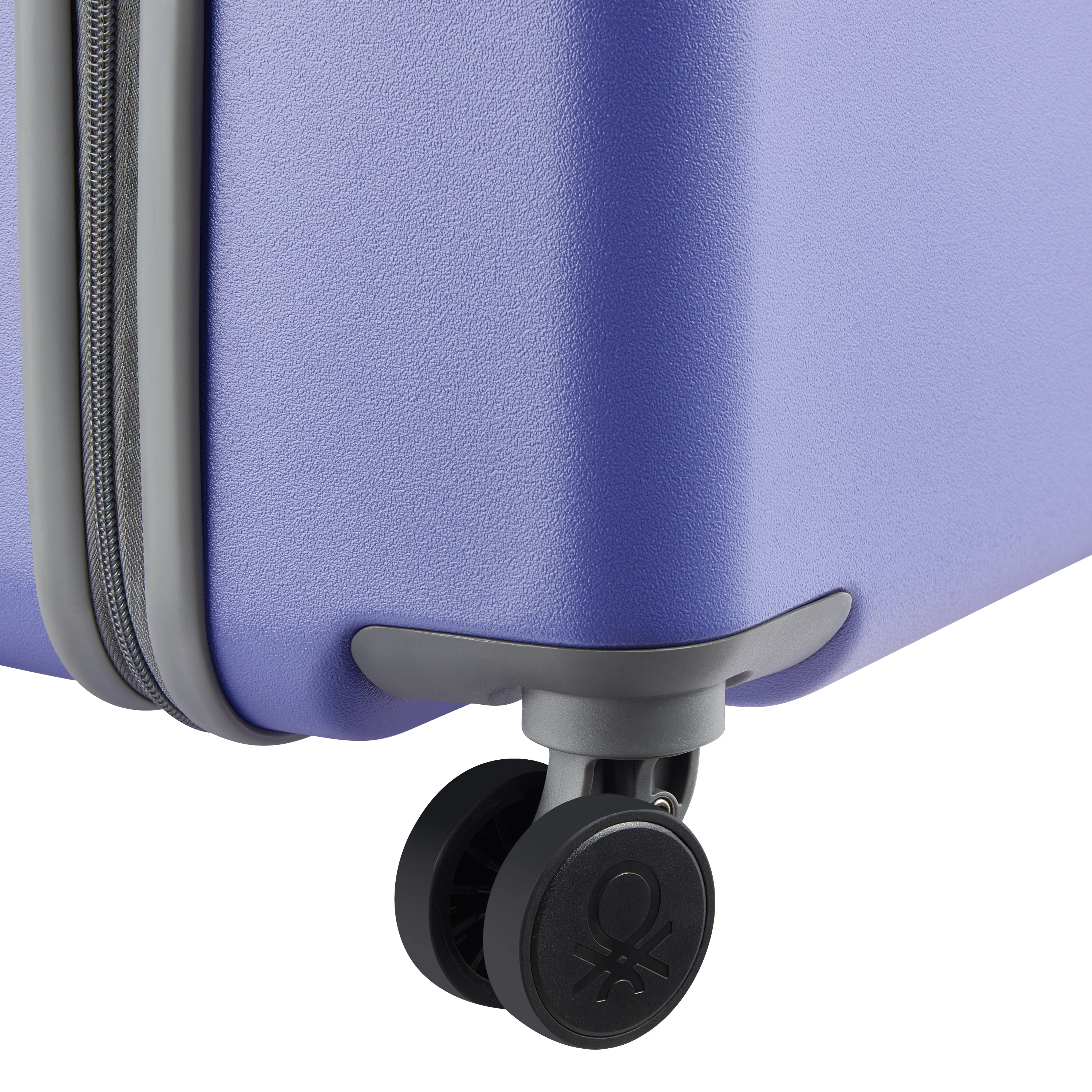 UCB HARDSIDE - M (65cm) - Image 20